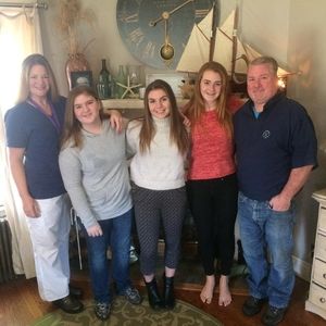 Meet your Posher, Cindy